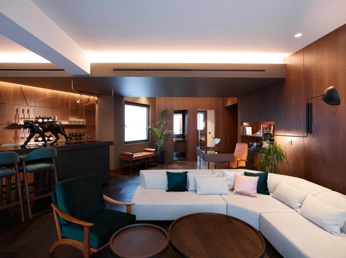 Suite Presidencial con cama extragrande